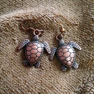 Handcrafted copper turtle earrings
